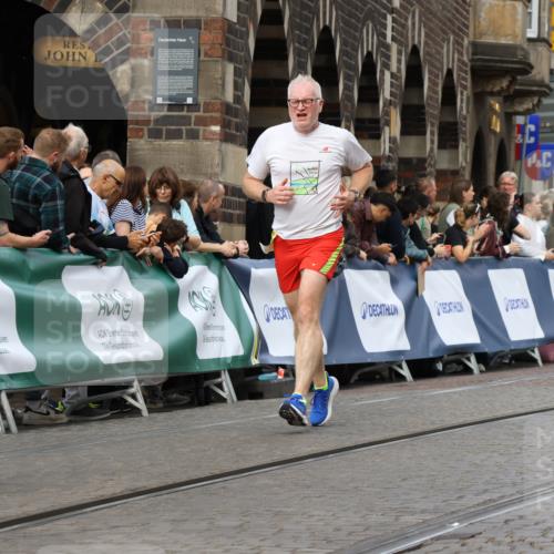 13.09.2026 - 21. swb-Marathon Bremen Strokosch-Dieckow http://msf.ph/oto/10357176 13.09.2026 10:57:05 Ziel 10372, 10486, 10540, 10610, 10721, 10771, 10824, 10888, 10936, 11064, 11349, 11474, 11601, 11872, 11911, 11996, 12284, 12434, 10166, 10578, 10687, 10700, 10969, 11236, 11292, 11484, 11667, 12263, 12382, 12383, 12400, 12411 meine-sportfotos.de