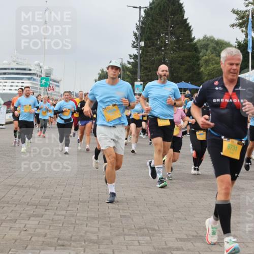 13.09.2026 - Kiel Lauf Andreas Tolksdorf http://msf.ph/oto/10357187 13.09.2026 09:59:37 Kiellinie 3976, 6731, 3916, 1763 meine-sportfotos.de