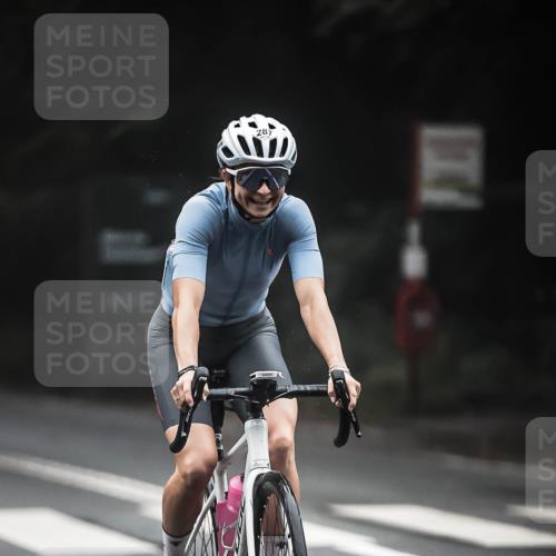 13.09.2026 - Stadtparktriathlon H.Heesch http://msf.ph/oto/10357195 13.09.2026 09:51:45 Radfahren 213, 247, 262, 264, 287, 296, 313, 333 meine-sportfotos.de
