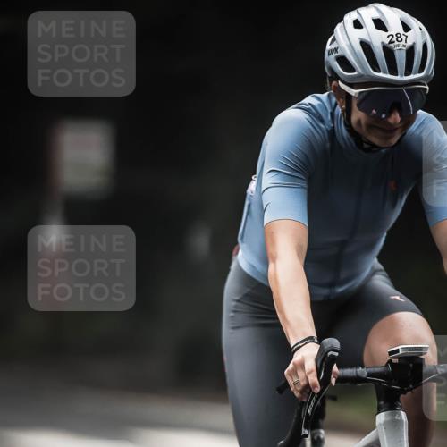 13.09.2026 - Stadtparktriathlon H.Heesch http://msf.ph/oto/10357208 13.09.2026 09:51:46 Radfahren 213, 247, 258, 262, 264, 287, 296, 333 meine-sportfotos.de