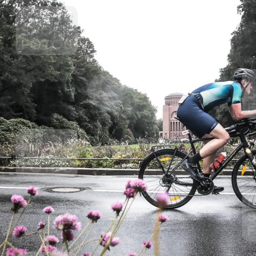 13.09.2026 - Stadtparktriathlon H.Heesch http://msf.ph/oto/10357225 13.09.2026 13:10:23 Radfahren 1229, 1255, 1262, 1326, 1375, 1388, 1405, 1417 meine-sportfotos.de