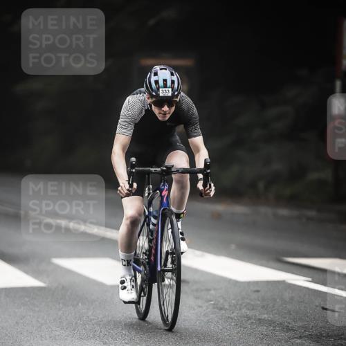 13.09.2026 - Stadtparktriathlon H.Heesch http://msf.ph/oto/10357244 13.09.2026 09:51:50 Radfahren 220, 247, 258, 287, 300, 333 meine-sportfotos.de