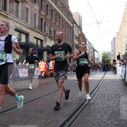 13.09.2026 - 21. swb-Marathon Bremen Strokosch-Dieckow http://msf.ph/oto/10357247 13.09.2026 13:34:28 Ziel 489, 1210, 1395, 1871, 1967, 2413, 2525, 2561, 2755, 2831, 3052, 3058, 3181, 3217, 3353, 3380, 3388, 3765, 3768, 3842, 4537, 5378, 5415, 5488, 5684, 5694, 5760, 6085, 6128, 6168, 6244, 6627, 6655, 6756, 7443, 7462, 7833, 8155, 8182, 8453, 8493, 8515, 8552, 8623, 8683, 9038, 9751, 9788, 9820, 13180, 682, 784, 809, 911, 1307, 1364, 2215, 2355, 2464, 3029, 3068, 3162, 3214, 3318, 3409, 3632, 3636, 3890, 4112, 4616, 5147, 5265, 5489, 5566, 5768, 5852 meine-sportfotos.de