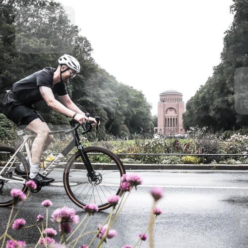 13.09.2026 - Stadtparktriathlon H.Heesch http://msf.ph/oto/10357251 13.09.2026 13:10:30 Radfahren 1204, 1393, 1411, 1417 meine-sportfotos.de