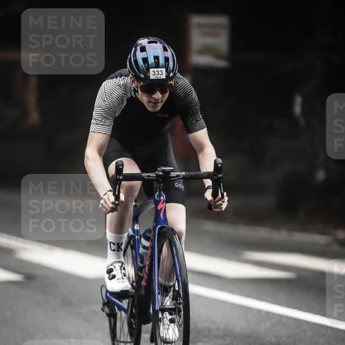13.09.2026 - Stadtparktriathlon H.Heesch http://msf.ph/oto/10357267 13.09.2026 09:51:51 Radfahren 220, 247, 258, 300, 333 meine-sportfotos.de