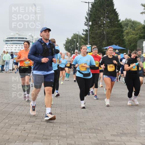 13.09.2026 - Kiel Lauf Andreas Tolksdorf http://msf.ph/oto/10357316 13.09.2026 09:59:41 Kiellinie 2602, 2746 meine-sportfotos.de