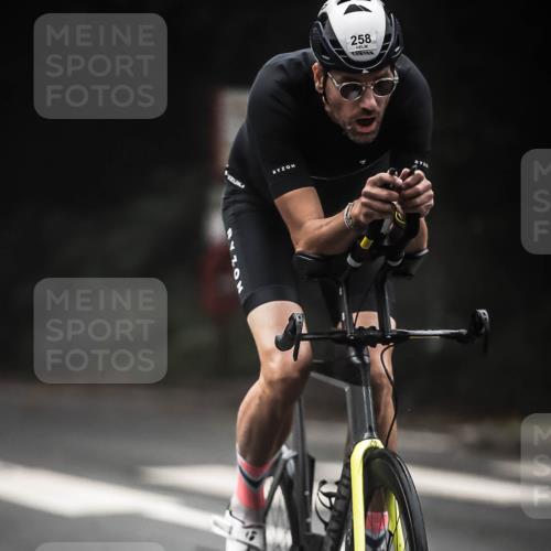 13.09.2026 - Stadtparktriathlon H.Heesch http://msf.ph/oto/10357317 13.09.2026 09:51:53 Radfahren 220, 247, 258, 300, 333, 336 meine-sportfotos.de
