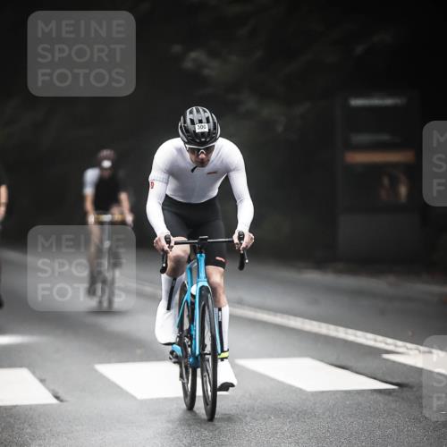13.09.2026 - Stadtparktriathlon H.Heesch http://msf.ph/oto/10357323 13.09.2026 09:51:55 Radfahren 220, 258, 300, 311, 333, 336 meine-sportfotos.de