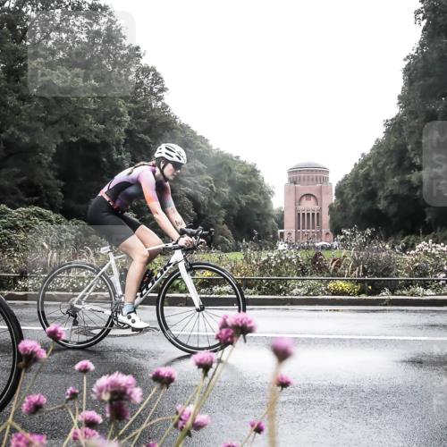 13.09.2026 - Stadtparktriathlon H.Heesch http://msf.ph/oto/10357332 13.09.2026 13:10:57 Radfahren 1251, 1293, 1334, 1364 meine-sportfotos.de