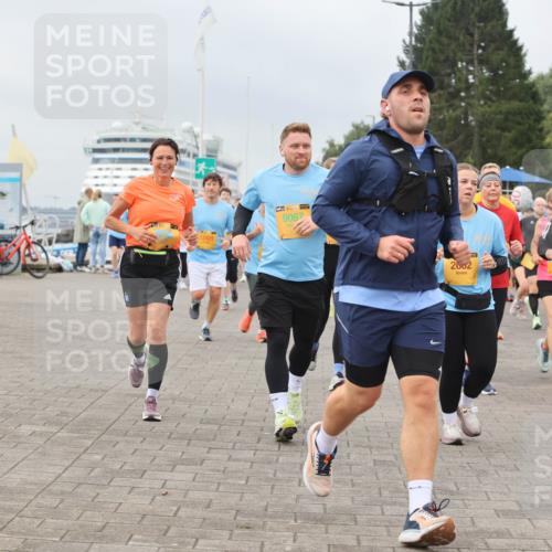 13.09.2026 - Kiel Lauf Andreas Tolksdorf http://msf.ph/oto/10357333 13.09.2026 09:59:42 Kiellinie 12425, 9067, 2602, 2746 meine-sportfotos.de