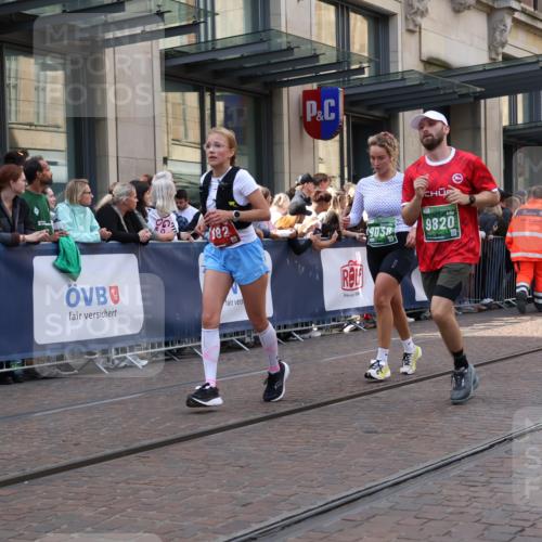 13.09.2026 - 21. swb-Marathon Bremen Strokosch-Dieckow http://msf.ph/oto/10357337 13.09.2026 13:34:30 Ziel 489, 1210, 1395, 1967, 2413, 2430, 2525, 2561, 2755, 2831, 3052, 3058, 3181, 3217, 3353, 3380, 3388, 3765, 3768, 3842, 4537, 5378, 5415, 5684, 5694, 5760, 6085, 6128, 6168, 6244, 6627, 6655, 6756, 7443, 7462, 7833, 8155, 8182, 8453, 8493, 8515, 8552, 8623, 8683, 9038, 9751, 9788, 9820, 13017, 13018, 13180, 682, 784, 809, 911, 1307, 1871, 2215, 2464, 3029, 3068, 3214, 3318, 3409, 3632, 3636, 3890, 4112, 4616, 5147, 5265, 5488, 5489, 5566, 5768, 5852 meine-sportfotos.de