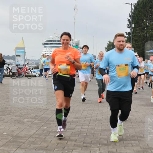 13.09.2026 - Kiel Lauf Andreas Tolksdorf http://msf.ph/oto/10357354 13.09.2026 09:59:43 Kiellinie 12425, 9067, 2662 meine-sportfotos.de