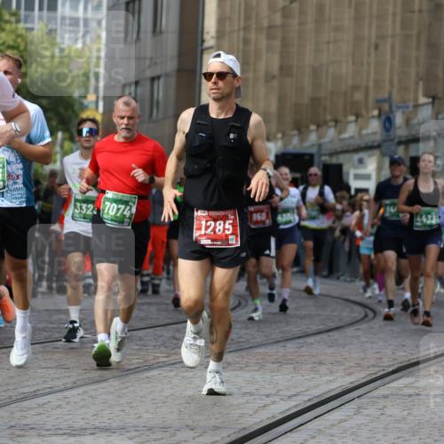 13.09.2026 - 21. swb-Marathon Bremen Strokosch-Dieckow http://msf.ph/oto/10357384 13.09.2026 13:37:24 Ziel 950, 1285, 1641, 1849, 1854, 1991, 2241, 2531, 2930, 3122, 3333, 3732, 3787, 3894, 3909, 4261, 4410, 4448, 4932, 4947, 5355, 5547, 5577, 6046, 6056, 6269, 6431, 6629, 6961, 7006, 7046, 7398, 7445, 7937, 8034, 8268, 8443, 8458, 8839, 9140, 9310, 9317, 9331, 9415, 9589, 9701, 9840, 13077, 448, 3323, 3804, 4155, 4300, 4433, 4628, 5624, 6032, 6804, 6911, 7003, 7074, 8380, 8439, 8553, 8674, 9441, 10062, 10106 meine-sportfotos.de