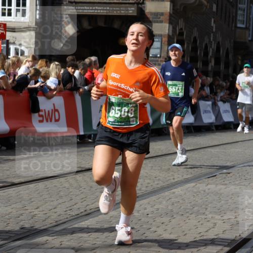 13.09.2026 - 21. swb-Marathon Bremen Strokosch-Dieckow http://msf.ph/oto/10357413 13.09.2026 13:33:50 Ziel 930, 1124, 2960, 2980, 3201, 3562, 4052, 4219, 4243, 4492, 4536, 4543, 4565, 5560, 5660, 5726, 5861, 5862, 5914, 6256, 6421, 6538, 6597, 6777, 6844, 6882, 6915, 6997, 7145, 7421, 7523, 7633, 7652, 7789, 7863, 8093, 8177, 8501, 8599, 8602, 8691, 9206, 9508, 9616, 9856, 9883, 10114, 13078, 13084, 1656, 2727, 3389, 3522, 3790, 4613, 5341, 5563, 5587, 6151, 6509, 6623, 7047, 7303, 7354, 7431, 8025, 8512, 8641, 8910 meine-sportfotos.de