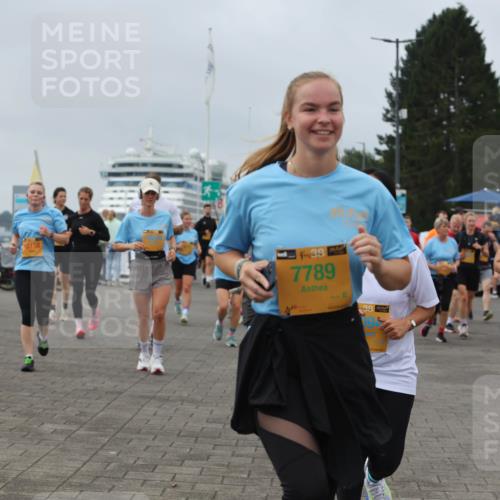 13.09.2026 - Kiel Lauf Andreas Tolksdorf http://msf.ph/oto/10357445 13.09.2026 09:59:59 Kiellinie 6142, 4, 38, 7789, 38 meine-sportfotos.de