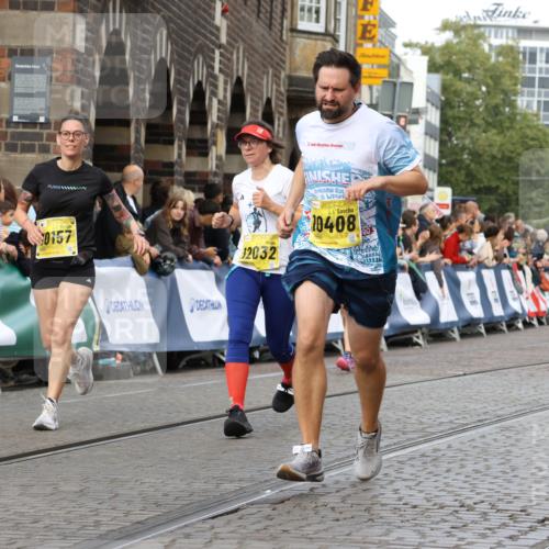 13.09.2026 - 21. swb-Marathon Bremen Strokosch-Dieckow http://msf.ph/oto/10357467 13.09.2026 10:57:10 Ziel 10408, 10486, 10540, 10610, 10721, 10771, 10824, 10888, 10936, 11000, 11064, 11079, 11328, 11474, 11601, 11872, 11946, 12284, 12434, 10166, 10226, 10300, 10517, 10518, 10578, 10687, 10969, 11498, 11609, 11667, 12263, 12382, 12383, 12400, 12411 meine-sportfotos.de