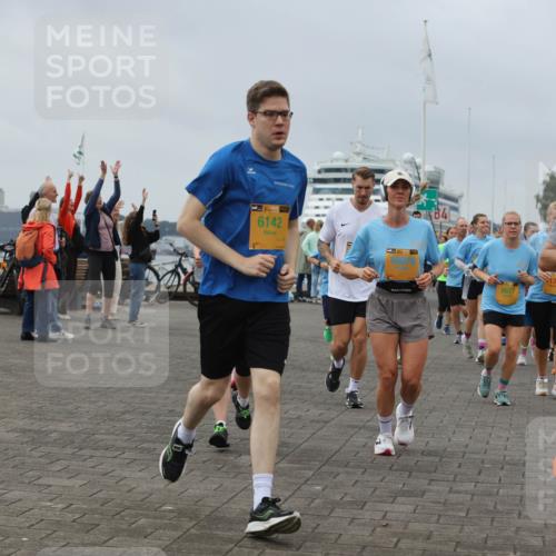 13.09.2026 - Kiel Lauf Andreas Tolksdorf http://msf.ph/oto/10357484 13.09.2026 10:00:00 Kiellinie 39, 6142, 38, 10079, 9677, 1379 meine-sportfotos.de