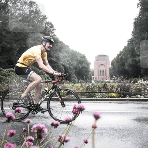 13.09.2026 - Stadtparktriathlon H.Heesch http://msf.ph/oto/10357597 13.09.2026 13:12:37 Radfahren 1333 meine-sportfotos.de