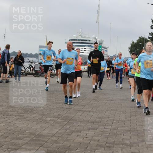 13.09.2026 - Kiel Lauf Andreas Tolksdorf http://msf.ph/oto/10357606 13.09.2026 10:00:05 Kiellinie 5677, 1651, 8974 meine-sportfotos.de