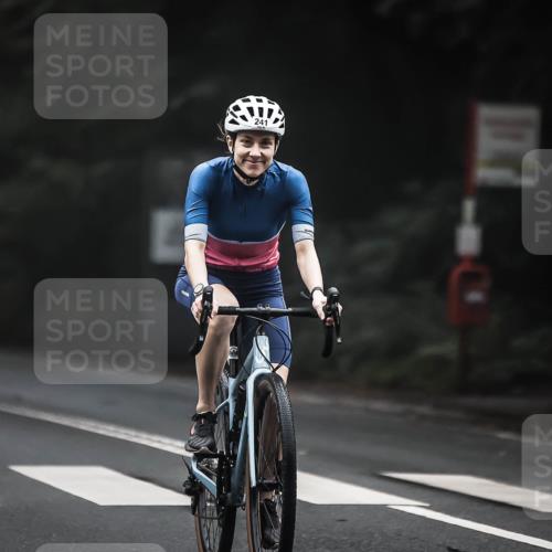 13.09.2026 - Stadtparktriathlon H.Heesch http://msf.ph/oto/10357607 13.09.2026 09:52:36 Radfahren 241, 331, 332, 341 meine-sportfotos.de