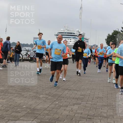 13.09.2026 - Kiel Lauf Andreas Tolksdorf http://msf.ph/oto/10357614 13.09.2026 10:00:06 Kiellinie 5677, 1651 meine-sportfotos.de