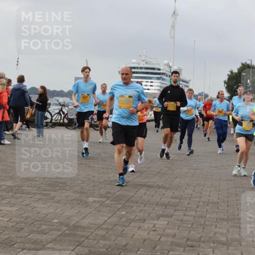 13.09.2026 - Kiel Lauf Andreas Tolksdorf http://msf.ph/oto/10357625 13.09.2026 10:00:06 Kiellinie 5677, 1098, 559, 12151, 1651 meine-sportfotos.de
