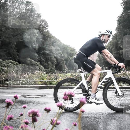 13.09.2026 - Stadtparktriathlon H.Heesch http://msf.ph/oto/10357643 13.09.2026 13:12:53 Radfahren 1225, 1226, 1284, 1297, 1352 meine-sportfotos.de