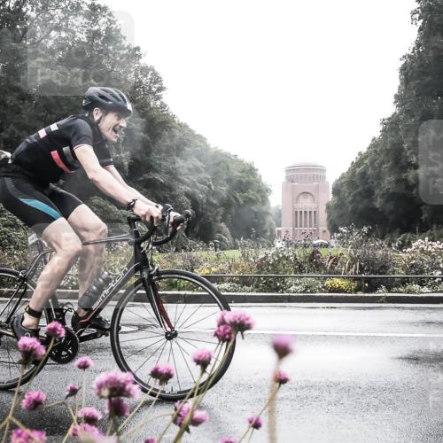 13.09.2026 - Stadtparktriathlon H.Heesch http://msf.ph/oto/10357660 13.09.2026 13:13:02 Radfahren 1339, 1340 meine-sportfotos.de