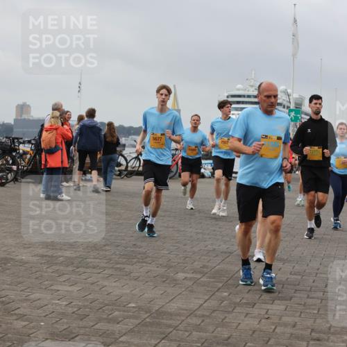 13.09.2026 - Kiel Lauf Andreas Tolksdorf http://msf.ph/oto/10357666 13.09.2026 10:00:07 Kiellinie 5677, 10980, 2927, 12151 meine-sportfotos.de