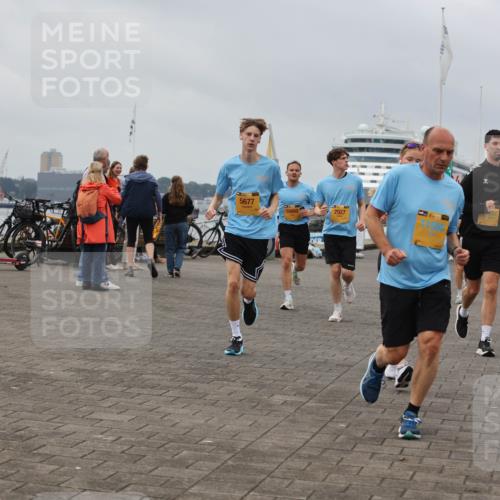 13.09.2026 - Kiel Lauf Andreas Tolksdorf http://msf.ph/oto/10357678 13.09.2026 10:00:07 Kiellinie 5677, 10980, 2927, 712 meine-sportfotos.de