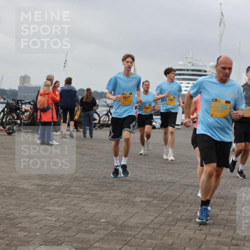13.09.2026 - Kiel Lauf Andreas Tolksdorf http://msf.ph/oto/10357691 13.09.2026 10:00:07 Kiellinie 5677, 10980, 2927, 38, 11585, 12151 meine-sportfotos.de