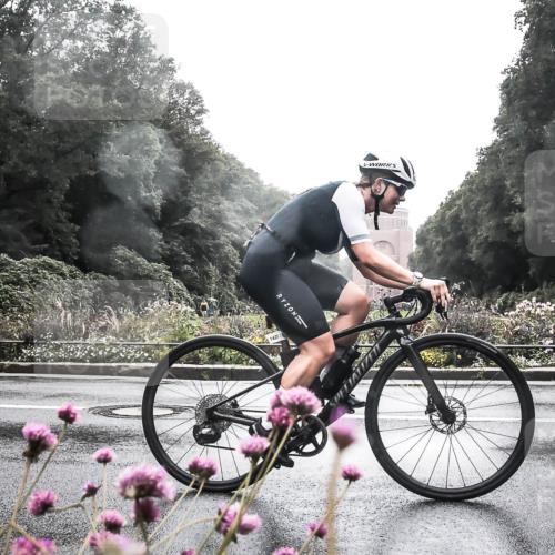 13.09.2026 - Stadtparktriathlon H.Heesch http://msf.ph/oto/10357717 13.09.2026 13:13:22 Radfahren 1276, 1322, 1377, 1420 meine-sportfotos.de
