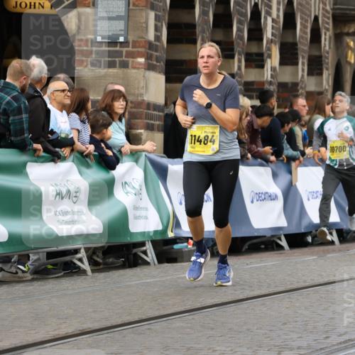13.09.2026 - 21. swb-Marathon Bremen Strokosch-Dieckow http://msf.ph/oto/10357732 13.09.2026 10:57:17 Ziel 10157, 10408, 10610, 10772, 11000, 11079, 11328, 11872, 11946, 12032, 12284, 12434, 10177, 10226, 10300, 10394, 10517, 10518, 11106, 11365, 11480, 11498, 11609, 11734, 11965, 11966, 12037, 12111, 12372, 12400, 12411 meine-sportfotos.de
