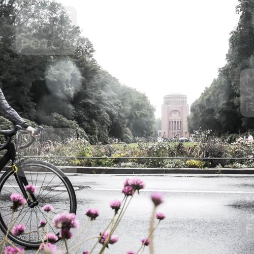13.09.2026 - Stadtparktriathlon H.Heesch http://msf.ph/oto/10357823 13.09.2026 13:13:57 Radfahren 1286, 1385, 1461 meine-sportfotos.de