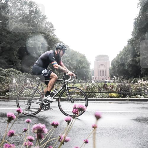 13.09.2026 - Stadtparktriathlon H.Heesch http://msf.ph/oto/10357863 13.09.2026 13:14:14 Radfahren 1343, 1344, 1353 meine-sportfotos.de