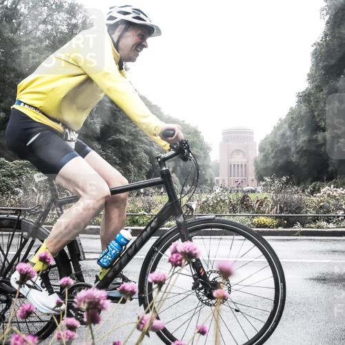 13.09.2026 - Stadtparktriathlon H.Heesch http://msf.ph/oto/10357946 13.09.2026 13:14:43 Radfahren 1312, 1360, 1391, 1400, 1410, 1464 meine-sportfotos.de