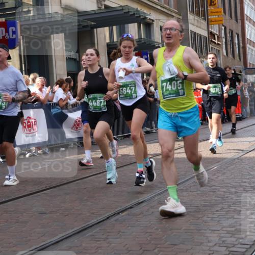 13.09.2026 - 21. swb-Marathon Bremen Strokosch-Dieckow http://msf.ph/oto/10357967 13.09.2026 13:34:47 Ziel 489, 536, 2003, 2366, 2413, 2430, 2492, 2755, 3063, 3181, 3217, 3311, 3768, 3916, 4487, 4635, 4985, 5016, 5125, 5647, 5684, 6085, 6320, 6391, 6403, 6627, 6655, 6750, 6756, 7123, 7405, 7462, 7657, 7703, 7750, 7998, 8155, 8300, 8328, 8515, 8623, 9017, 9216, 9526, 9527, 13017, 13018, 13051, 13060, 784, 809, 1210, 1395, 1871, 1967, 2215, 2525, 2561, 2831, 3029, 3052, 3058, 3181, 3318, 3353, 3380, 3388, 3409, 3765, 3842, 3890, 4537, 4616, 5378, 5415, 5488, 5566, 5684, 5694, 5760 meine-sportfotos.de