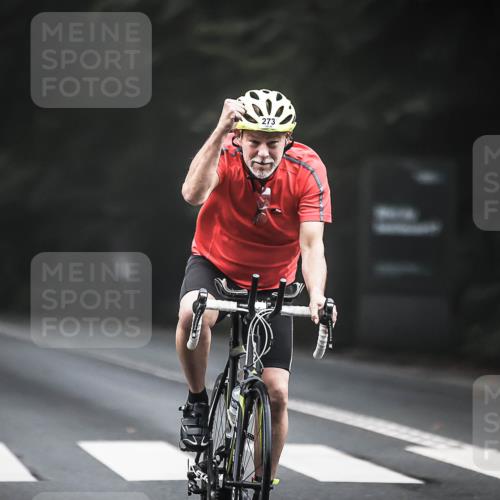 13.09.2026 - Stadtparktriathlon H.Heesch http://msf.ph/oto/10357974 13.09.2026 09:53:35 Radfahren 273, 329 meine-sportfotos.de