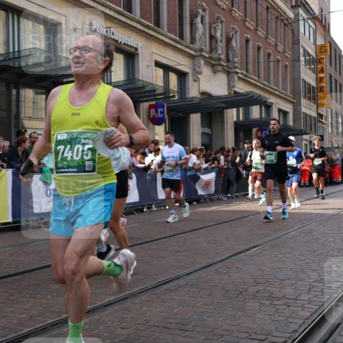 13.09.2026 - 21. swb-Marathon Bremen Strokosch-Dieckow http://msf.ph/oto/10358009 13.09.2026 13:34:48 Ziel 489, 536, 2003, 2366, 2413, 2430, 2492, 2755, 3063, 3217, 3311, 3768, 3916, 4487, 4635, 4985, 5016, 5125, 5647, 6085, 6320, 6391, 6403, 6627, 6655, 6750, 6756, 7123, 7405, 7657, 7703, 7750, 7998, 8300, 8328, 8515, 8623, 9017, 9216, 9526, 9527, 13017, 13018, 13051, 13060, 784, 809, 1210, 1395, 1871, 1967, 2215, 2525, 2561, 2831, 3029, 3052, 3058, 3181, 3318, 3353, 3380, 3388, 3409, 3765, 3842, 3890, 4537, 4616, 5378, 5415, 5488, 5684, 5694, 5760 meine-sportfotos.de