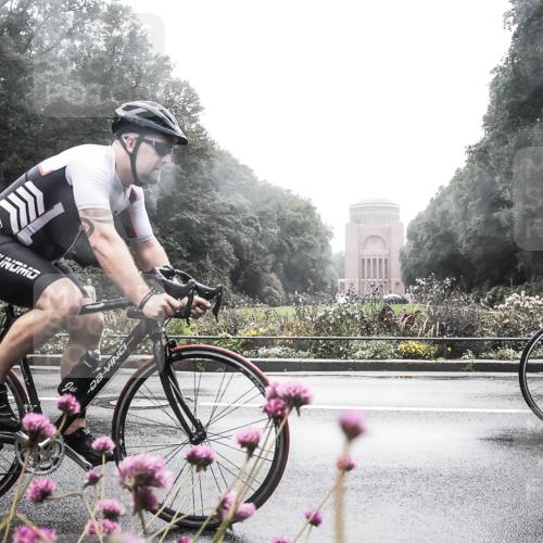 13.09.2026 - Stadtparktriathlon H.Heesch http://msf.ph/oto/10358040 13.09.2026 13:15:36 Radfahren 1219, 1244, 1379, 1466 meine-sportfotos.de