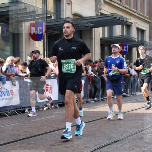 13.09.2026 - 21. swb-Marathon Bremen Strokosch-Dieckow http://msf.ph/oto/10358055 13.09.2026 13:34:49 Ziel 489, 536, 2003, 2366, 2413, 2430, 2492, 2625, 2755, 3063, 3217, 3311, 3768, 3916, 4487, 4635, 4985, 5016, 5125, 5647, 6085, 6320, 6391, 6403, 6627, 6655, 6750, 6756, 7123, 7405, 7657, 7703, 7750, 7998, 8300, 8328, 8515, 8623, 9017, 9216, 9526, 9527, 13017, 13018, 13051, 13060, 784, 809, 1210, 1395, 1871, 1967, 2525, 2561, 2755, 2831, 3052, 3058, 3181, 3318, 3353, 3380, 3388, 3409, 3765, 3842, 4537, 5378, 5415, 5488, 5684, 5694, 5760, 6085 meine-sportfotos.de