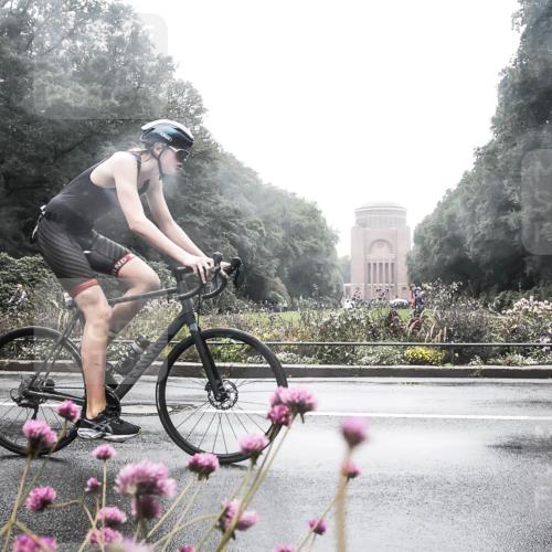 13.09.2026 - Stadtparktriathlon H.Heesch http://msf.ph/oto/10358071 13.09.2026 13:16:05 Radfahren 1258, 1366, 1428, 1452 meine-sportfotos.de