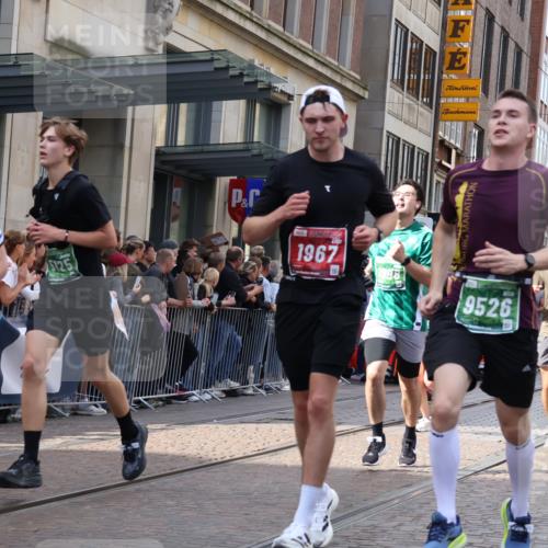 13.09.2026 - 21. swb-Marathon Bremen Strokosch-Dieckow http://msf.ph/oto/10358096 13.09.2026 13:34:50 Ziel 489, 536, 2003, 2366, 2413, 2430, 2492, 2625, 3063, 3217, 3311, 3768, 3916, 4487, 4635, 4985, 5016, 5125, 5647, 6320, 6391, 6403, 6627, 6655, 6750, 6756, 7123, 7405, 7657, 7703, 7750, 7998, 8300, 8328, 8515, 8623, 9017, 9216, 9526, 9527, 13017, 13018, 13051, 13060, 489, 784, 809, 1210, 1395, 1871, 1967, 2525, 2561, 2755, 2831, 3052, 3058, 3181, 3217, 3318, 3353, 3380, 3388, 3409, 3765, 3768, 3842, 4537, 5378, 5415, 5488, 5684, 5694, 5760, 6085 meine-sportfotos.de