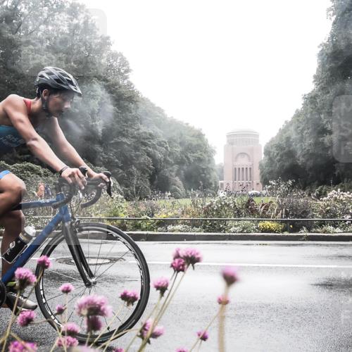 13.09.2026 - Stadtparktriathlon H.Heesch http://msf.ph/oto/10358097 13.09.2026 13:16:16 Radfahren 1264, 1351, 1383, 1437, 1446, 1457 meine-sportfotos.de