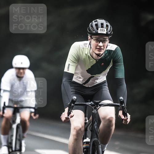 13.09.2026 - Stadtparktriathlon H.Heesch http://msf.ph/oto/10358143 13.09.2026 09:53:53 Radfahren 229, 232, 243, 251, 267, 274, 289, 328 meine-sportfotos.de