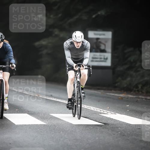 13.09.2026 - Stadtparktriathlon H.Heesch http://msf.ph/oto/10358178 13.09.2026 09:53:56 Radfahren 229, 232, 243, 251, 261, 267, 274, 289 meine-sportfotos.de
