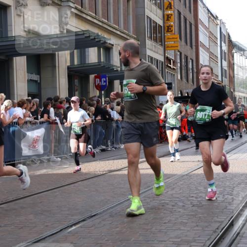 13.09.2026 - 21. swb-Marathon Bremen Strokosch-Dieckow http://msf.ph/oto/10358190 13.09.2026 13:34:53 Ziel 536, 1150, 2003, 2366, 2430, 2492, 2625, 2866, 3063, 3311, 3916, 4062, 4487, 4635, 4985, 5016, 5125, 5647, 6320, 6391, 6403, 6750, 6837, 7123, 7305, 7377, 7405, 7657, 7703, 7750, 7998, 8300, 8328, 8515, 8773, 9017, 9216, 9526, 9527, 13017, 13018, 13051, 13060, 489, 1210, 1395, 1871, 1967, 2413, 2525, 2561, 2755, 2831, 3052, 3058, 3181, 3217, 3353, 3380, 3388, 3765, 3768, 3842, 4537, 5378, 5415, 5488, 5684, 5694, 5760, 6085, 6627, 6655, 6756, 8515 meine-sportfotos.de