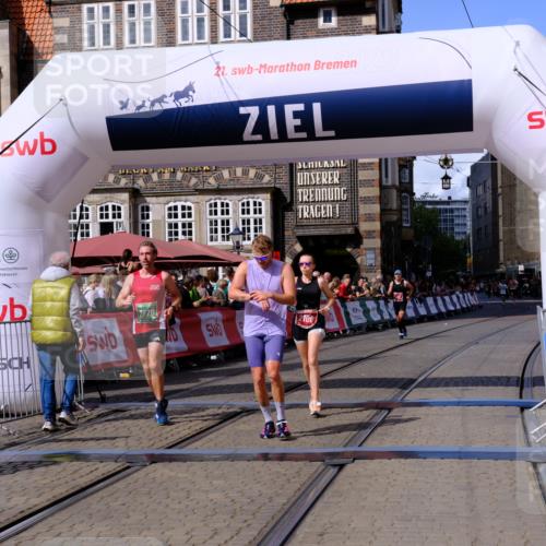 13.09.2026 - 21. swb-Marathon Bremen Tim E. http://msf.ph/oto/10358201 13.09.2026 12:53:38 Ziel 2585, 2670, 3080, 7650, 8081 meine-sportfotos.de
