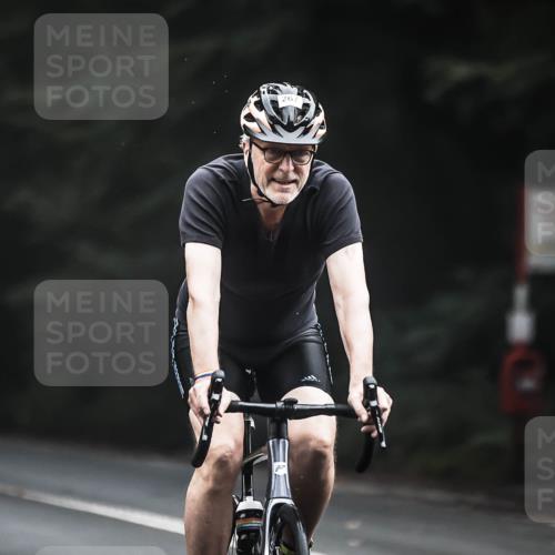 13.09.2026 - Stadtparktriathlon H.Heesch http://msf.ph/oto/10358221 13.09.2026 09:53:59 Radfahren 229, 232, 251, 261, 267, 274 meine-sportfotos.de