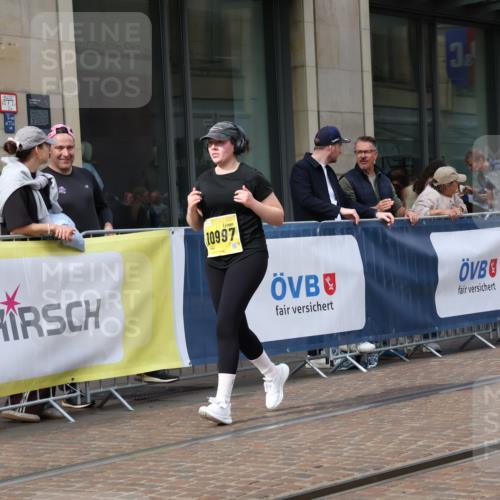 13.09.2026 - 21. swb-Marathon Bremen Strokosch-Dieckow http://msf.ph/oto/10358255 13.09.2026 11:18:26 Ziel 10005, 10194, 10264, 10344, 10568, 10600, 10899, 10997, 11443, 11629, 11794, 12090, 12371, 12422, 12561, 10176, 10191, 10192, 10459, 10513, 10535, 10651, 10895, 11829, 11943, 12177, 12178 meine-sportfotos.de